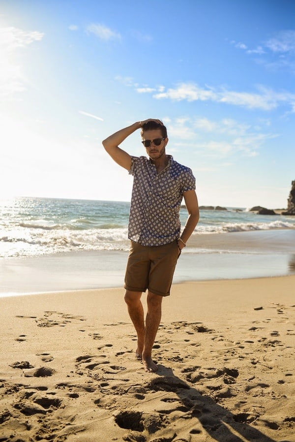 10 Simple Beach Outfit Styling Tips Men Should Follow | vlr.eng.br